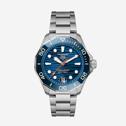 TAG Heuer Aquaracer Professional 300 Date 42 mm