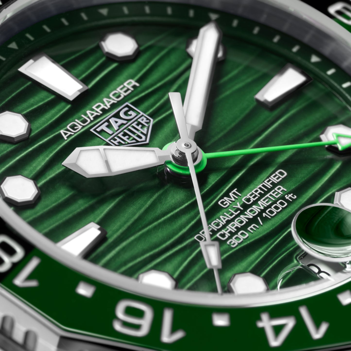 TAG Heuer Aquaracer Professional 300 GMT 42 mm