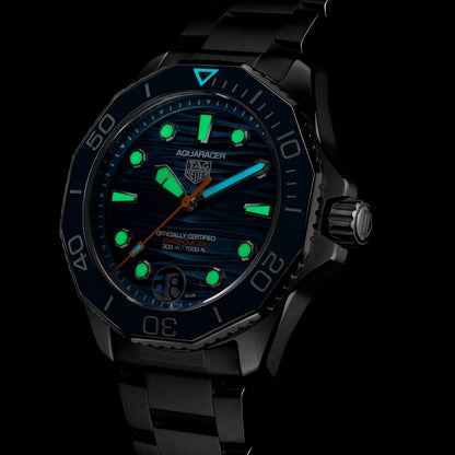 TAG Heuer Aquaracer Professional 300 Date 42 mm