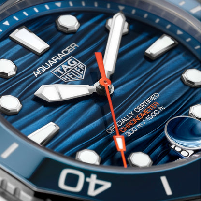 TAG Heuer Aquaracer Professional 300 Date 42 mm